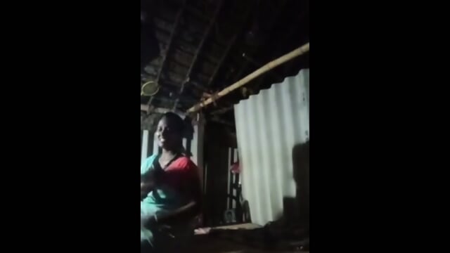 Village uncle ne aunty ki chut ko lund ka maza diya