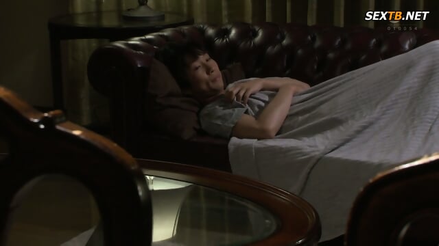 (Eng Sub) I Went Home To Visit My Family For 3 Days, And I Spent The Entire Time Making Love With My Friend's Mother - Maki Hojo