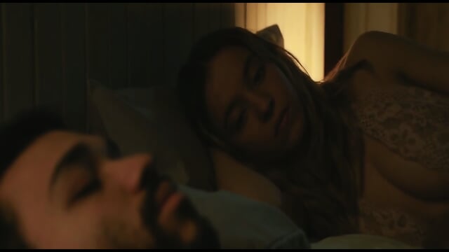 SYDNEY SWEENEY "LES VOYEURS"