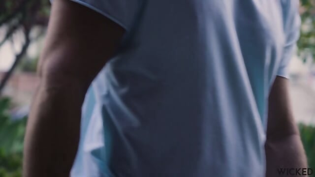 Kenzie Taylor Stranger Pickups