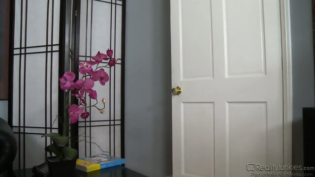 Reality Junkies Johnny Castle Elaina Raye Too Big For Teens 8