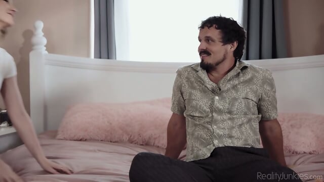 Reality Junkies - Melody Markss - Deeps Inside Schoolgirl Sluts