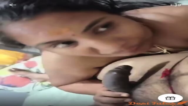 Fat Telugu wife exposed by husband of money