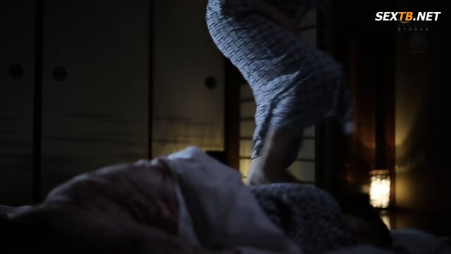 (Eng Sub) On a two-day, one-night trip to a hot spring, I lost control and kept cumming inside her - Mariko Furuto