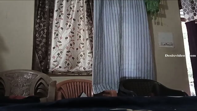 Desi beutiful bhabhi fucking by devar mms