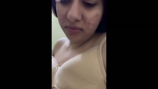 Gurgaon randi bhabhi sex scandal mms young boyfriend sath