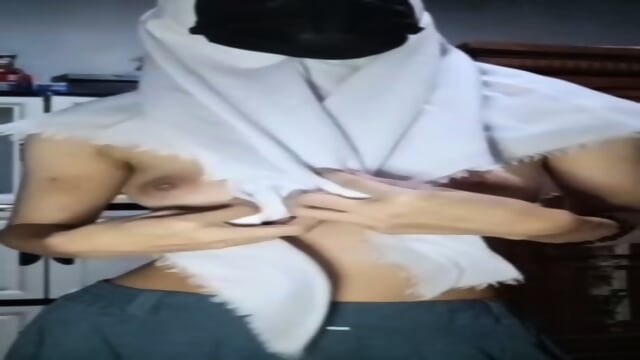 Indonesian Teen Dance Nude