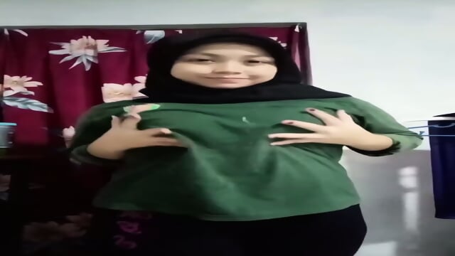 Malay - Awek KRS gebu gemoyy matepp