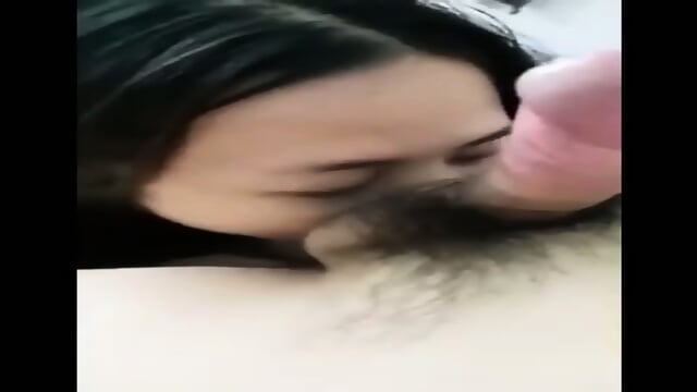 Tante Nisa sange banget sampe gasak ponakan