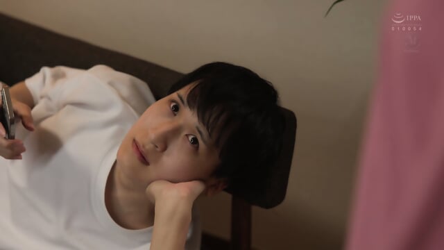 Refire My Mother Became My Friend's Girlfriend - 150,000 Downloads!! Overcoming the frustration of my best friend cuckolding my mother, I get excited by the lovey-dovey relationship between my mother and my best friend, leading to a depressing erection in