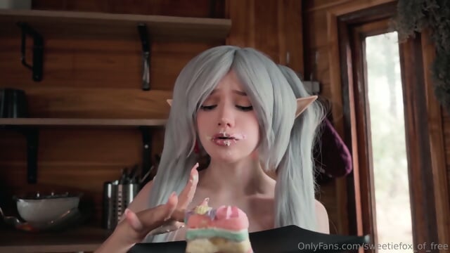 Fern gets a cock and fucks Frieren