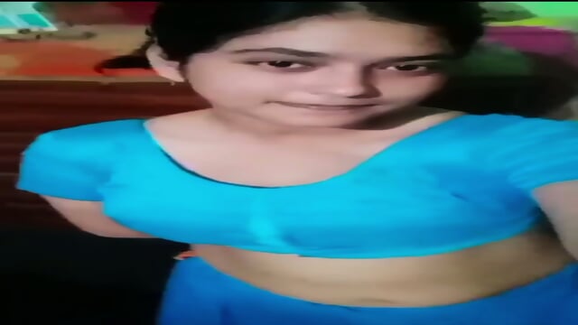 Beautiful Cute Bigboob Sexy Married Girl Showing Asshole