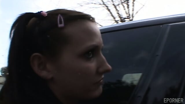 Schoolgirls Make Lesbian Love