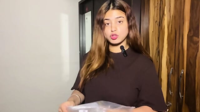 Tushikha Goswami - SAVANA TRY ON HAUL | IS IT WORTH IT | SAVANA HAUL HONEST REVIEW