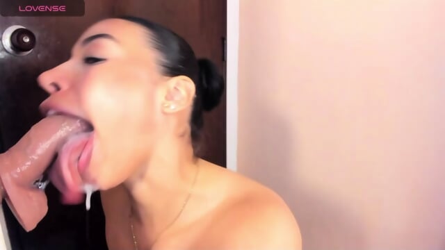 Veronica Garcia Gives Sloppy Bj And Shows Off Tongue