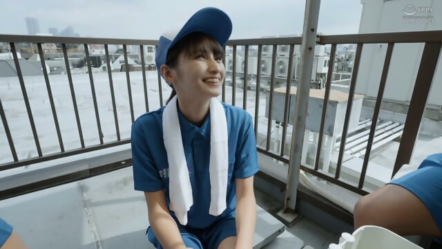 Moving Company NTR: A Newlywed Wife in Her 40s Is the Only One in a Workplace Filled with Muscular Men, but She Gets Addicted to Sweaty Sex with a Young, Insatiable Dick and Becomes His Fleshlight - Honda Hitomi