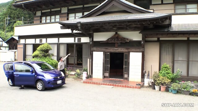 This Beautiful, Mature Part time Housewife Went On A Two day, One night Hot Spring Trip With Some Male Students From Her Part time Job Who Were Almost As Old As Her Sons  She Was Incredibly Sexy When She Got Drunk    We're All In Love With 39 year old Pa