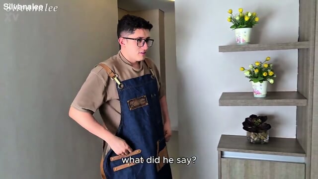 SILVANA SE DEJA ANALIZAR POR SU HIJASTRO