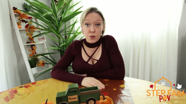 Breezy Bri - Little Step Sis Is Thankful For My Dick