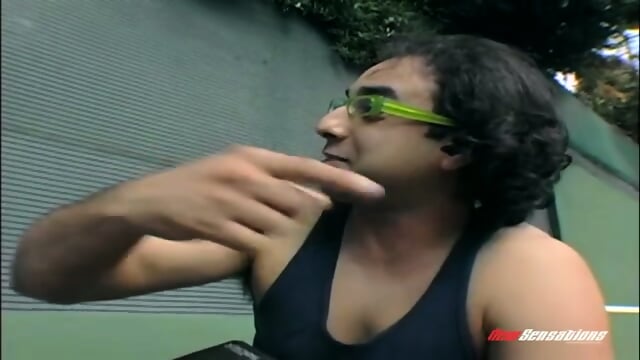 Sexy Blonde Teen Beauty-Southern Belle: College Coed