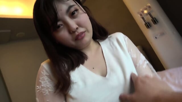 1840148  Fair-skinned G Cup Chihiro 19 Years Old Bringing In A Hotel From An Outdoor Date 70 Minutes Onslaught With A Toy