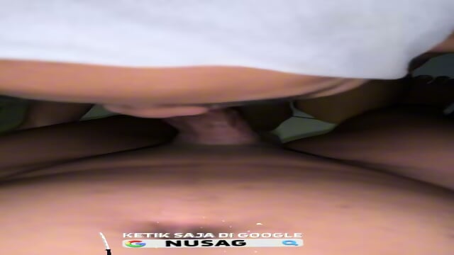 Hijab blowjob cock penuh antusiasme