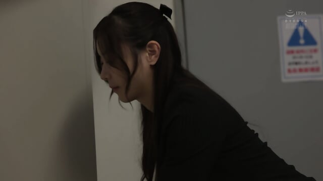 There's No Way She'd Fall In Love With Me... The Day I Came With Complete Pathetic Contempt To A Beautiful Woman Who Accepted Me Even Though I Distrusted Women. Shiramine Miu