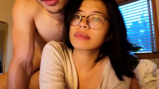 Cewe Indo VS Cowo Bule Ngewe Sambil Ngobrol