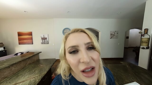 Reagan Foxx And Alix Lynx - Circle Of Wife