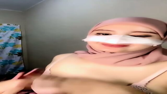 Hijab Coklat Mami Kiki Ukhti Colmek Desahannya Nikmat