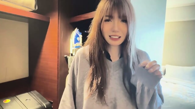 Japanese Cutie Gets Ti Fuck BBC For the First Ever