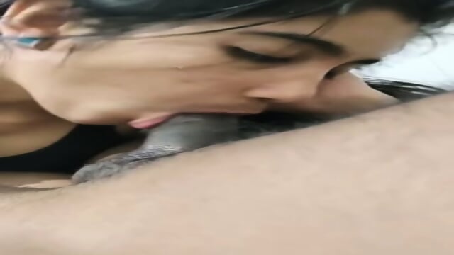 Desi Girl Sucking Pakistani Dick