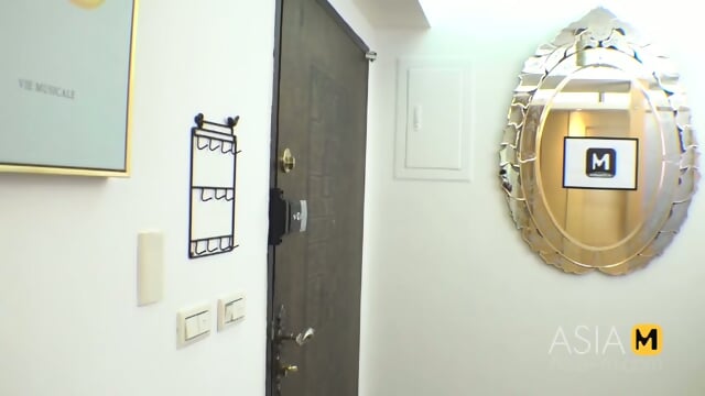 MD0241 Neighbor's Horny Pussy Double Dragon Double Pussy Extreme Orgasm