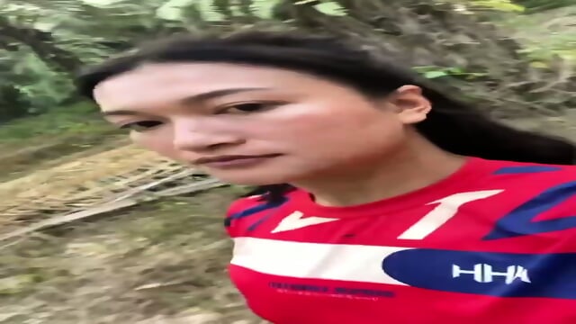 Yang lagi Viral ibu tiri dan anak tiri ngewe di kebun sawit.