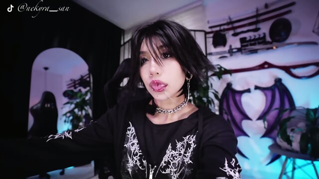 Sexy Little Asian Goth Camgirl