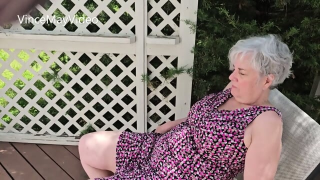 Big Ass Granny Shaking