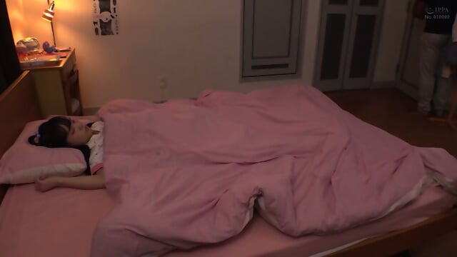 Petite Japanese girl vs BBC