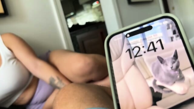 Uh Oh. Step Sis Has a Bubble Butt