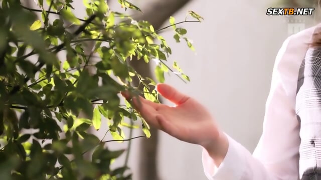 English Subtitle Iâm A Timid Person With A Tiny Body, So I Came Here Because I Wanted To Be A Toy For The Old Guys