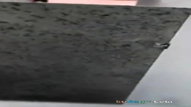 BOQUETE NO BANHEIRO DA FESTA