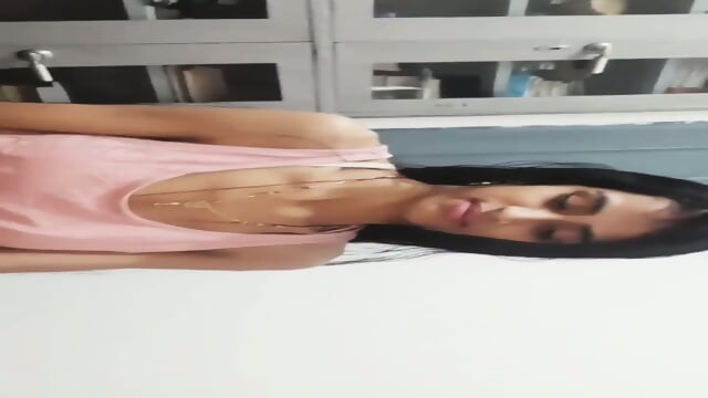 Indian Desi Sexy Bhabi Going Crazy For Dick