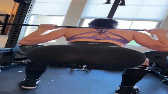 Breeding Fit Gym Babe J4kara M!tche11