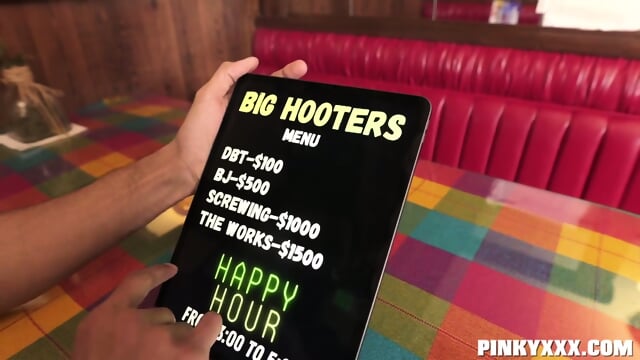 Delicious Sex In The Restaurant