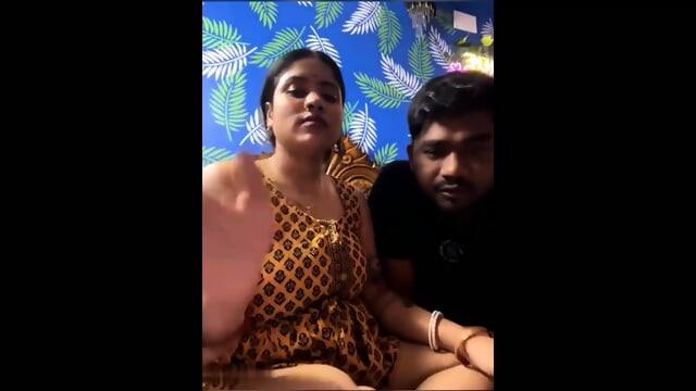 beauty wife V HOT SWETI fuck with huband and fun chating