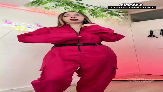 Pov Squid Guard Masturbates Cock, Creampie Now Or Lose - Xxx!