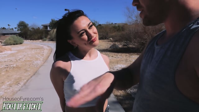 HQ4K - GÌuÌyÌ PÌiÌcÌkÌsÌ UÌpÌ TÌhÌiÌcÌkÌ SÌlÌuÌtÌ TÌoÌ FÌuÌcÌkÌ