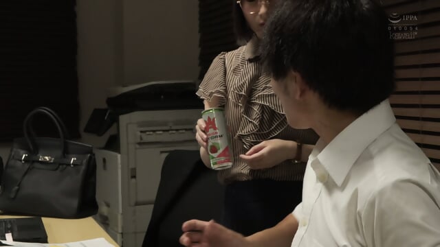 Missing the last train, I went to my junior female colleague's room... Her defenseless loungewear and visible nipples excited me, and I gave her my first ever unprotected sex, something I'd never even done with my wife. We had a wild night of intense sex.