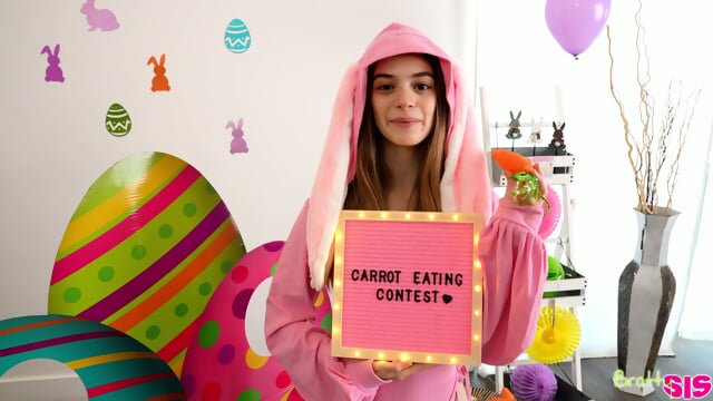 Beauty Cute Teen Molly Little