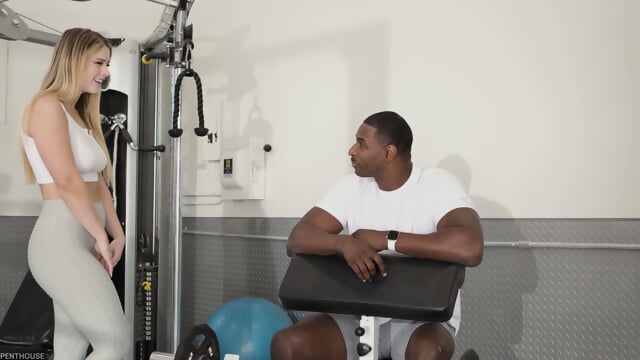 HQ4K - SÌlÌuÌtÌtÌyÌ BÌiÌgÌ TÌiÌtÌsÌ TÌeÌeÌnÌ TÌaÌkÌeÌsÌ BÌ.BÌ.CÌ