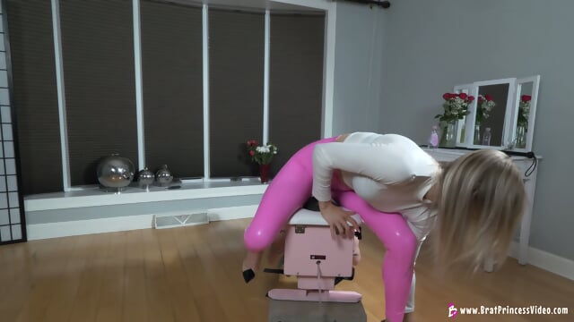 BP Amber- Latex Freak gets face smashed